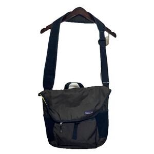 Vintage Patagonia Vertical Mass Crossbody Sling Bag Gray Travel Laptop Messenger